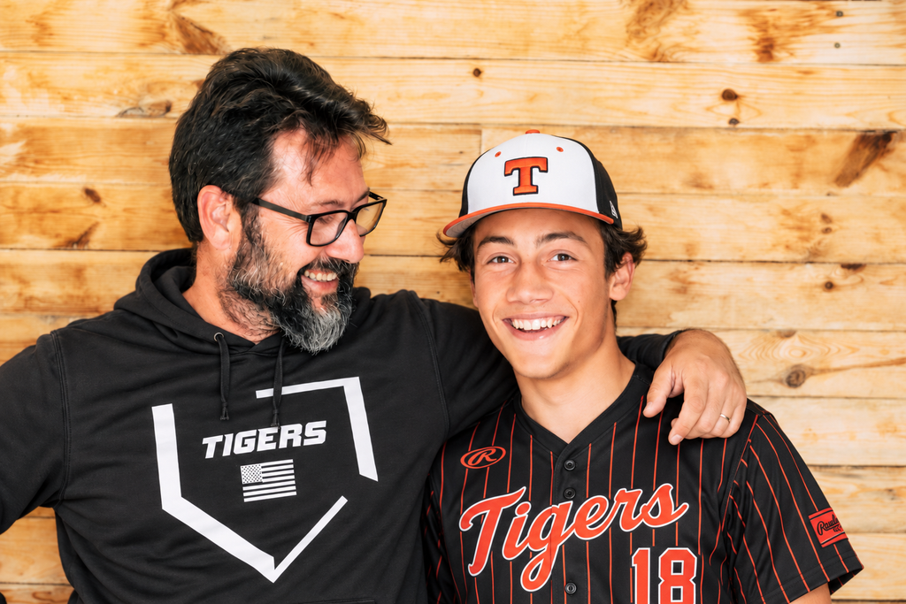 Tigers Diamond Light Weight Hoodie